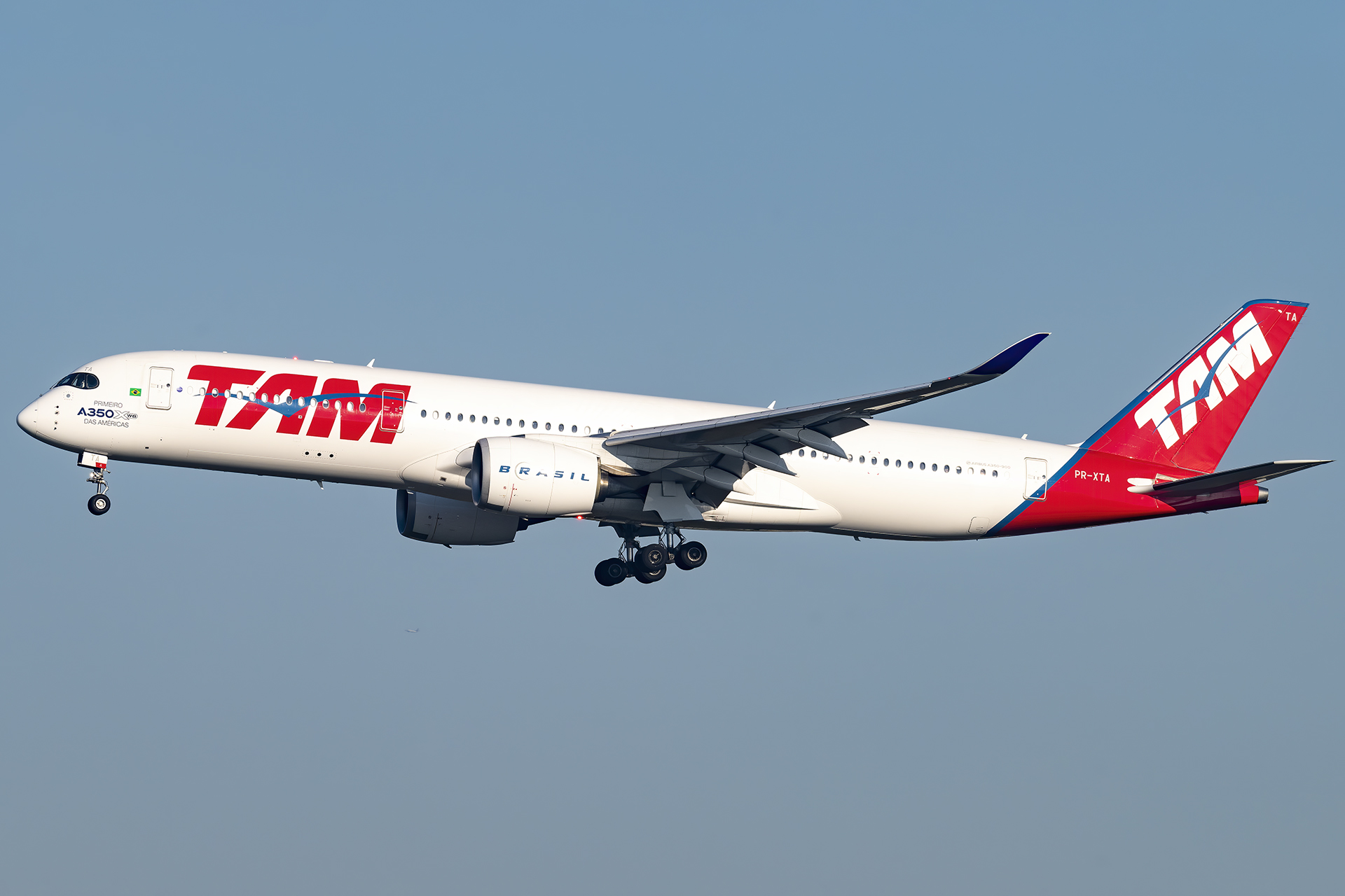 latam-airlines-airbus-a350-900-pr-xta.jpg