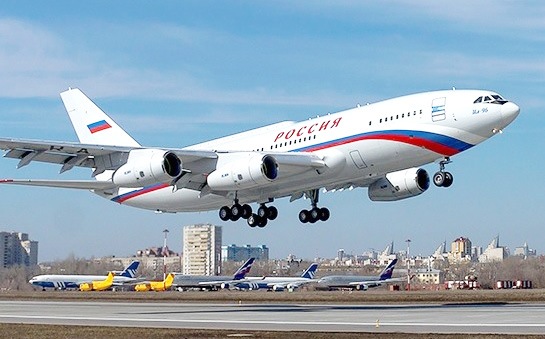 俄罗斯联合飞机公司伊尔-96-300飞机首飞_中国航空