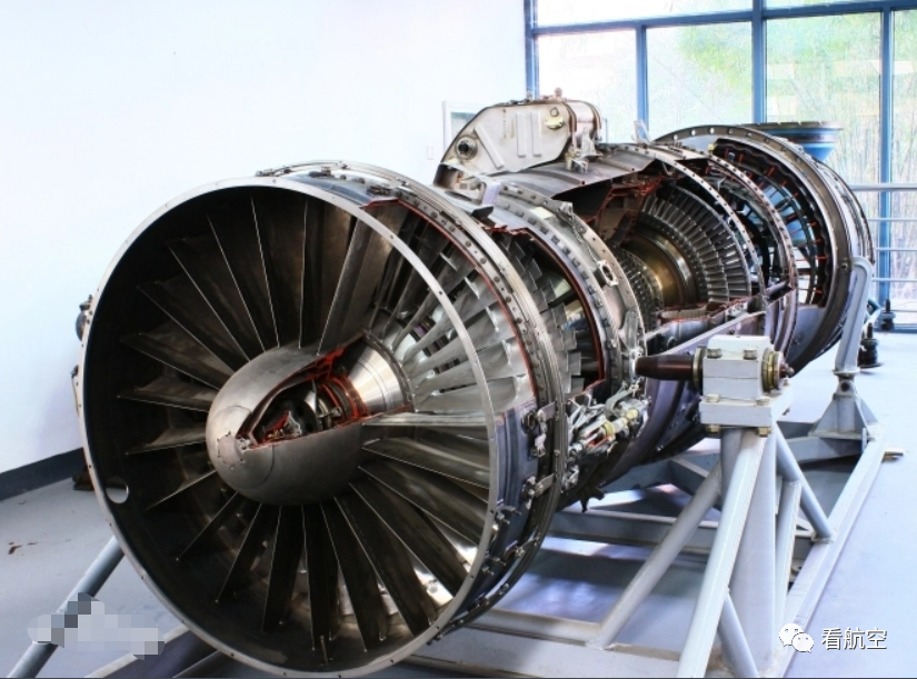 过程的航空发动机,计划用于取代歼7,歼8上使用的涡喷7和涡喷13发动机