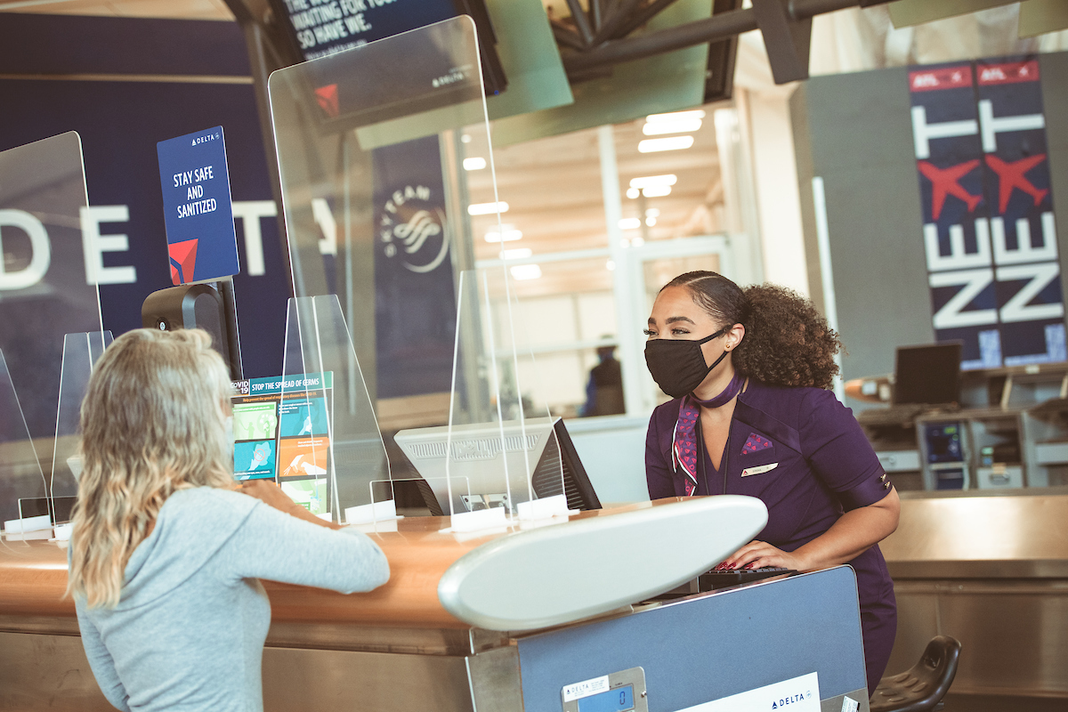 根據美國疾控中心新規：國際乘客入境美國須提供新冠病毒檢測陰性證明.jpg