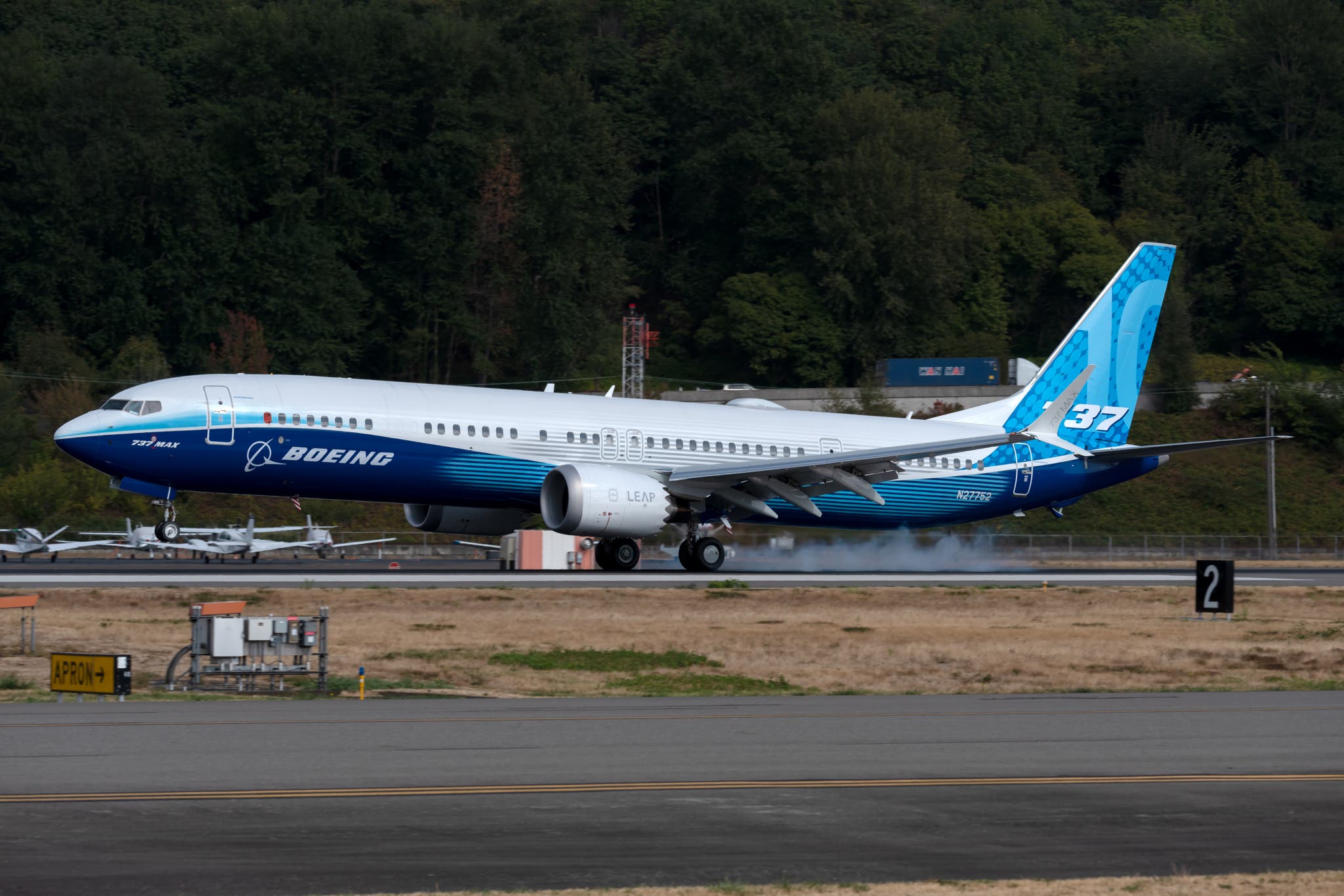 波音公司的第二架737max10原型机完成首飞