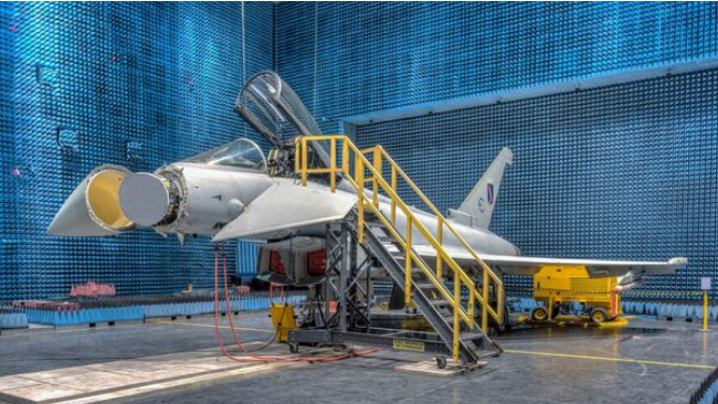 莱昂纳多为“台风”战机开发雷达系统