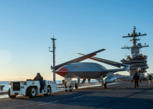 专注“砸钱”50年？美国海军舰载无人机的过去与未来