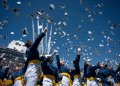 组图：美空军学员在毕业典礼上庆祝“雷鸟”飞行表演队建队69周年！