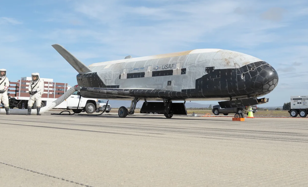 美国太空军X-37B在轨飞行超780天