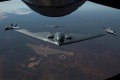 组图：美国空军B-2S与澳大利亚空军F-35A进行合练！