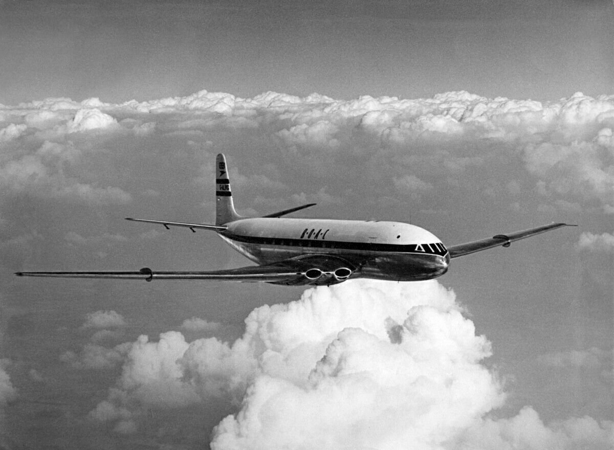 73年前，世界第一架商用喷气客机首飞