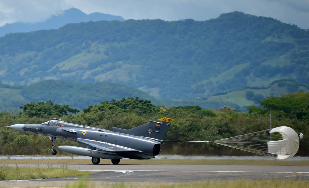 哥伦比亚重启购买战斗机计划